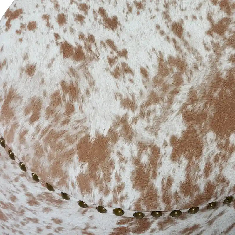 Pouf ottoman en cuir de vache avec clous décoratifs