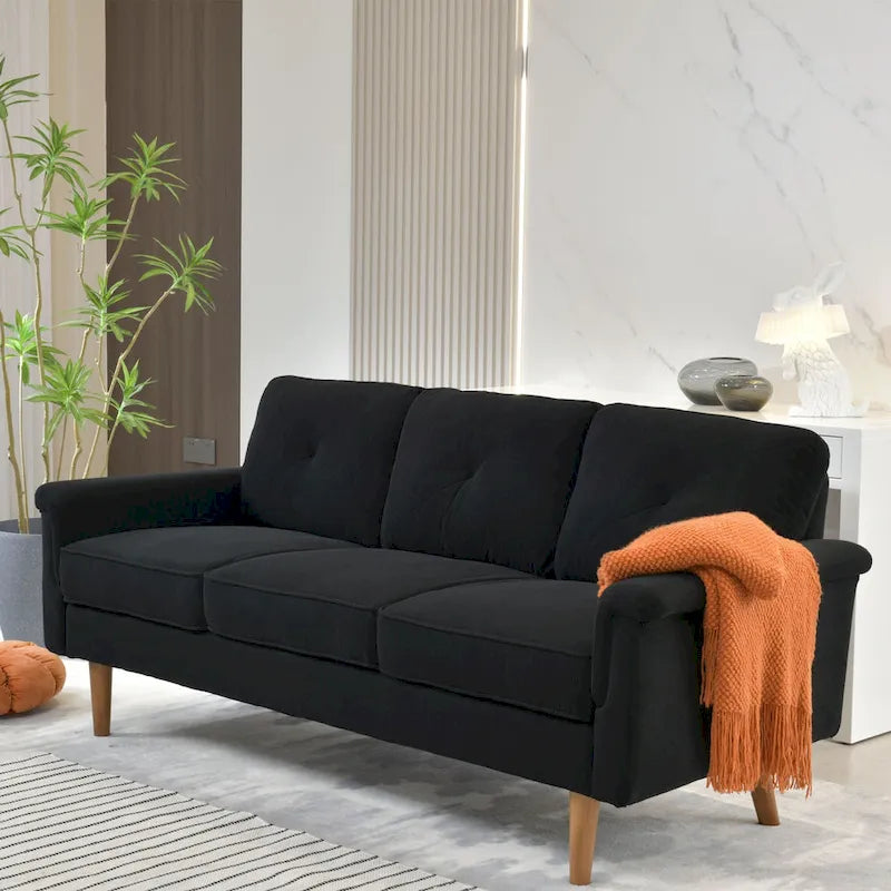 Canapé d'intérieur design avec pieds en bois